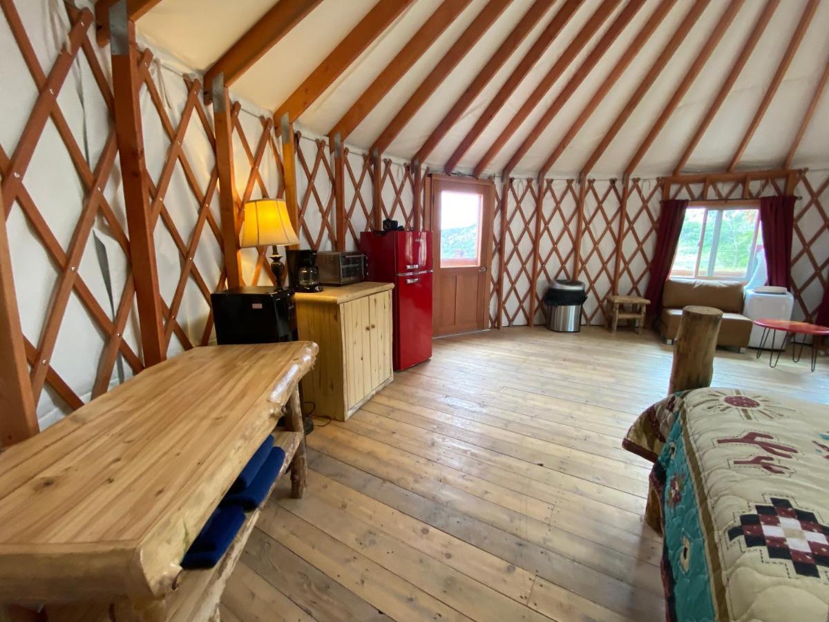 Boulder Mountain Guest Ranch Villa Екстериор снимка