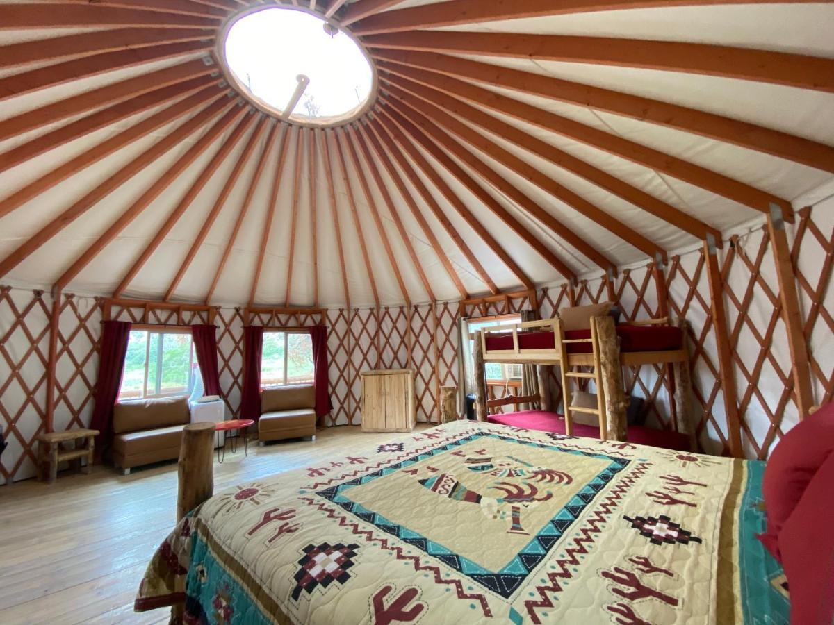 Boulder Mountain Guest Ranch Villa Екстериор снимка