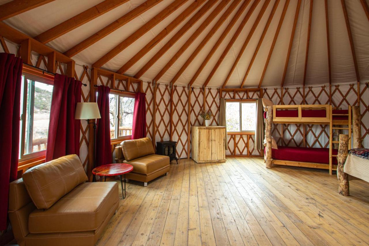 Boulder Mountain Guest Ranch Villa Екстериор снимка