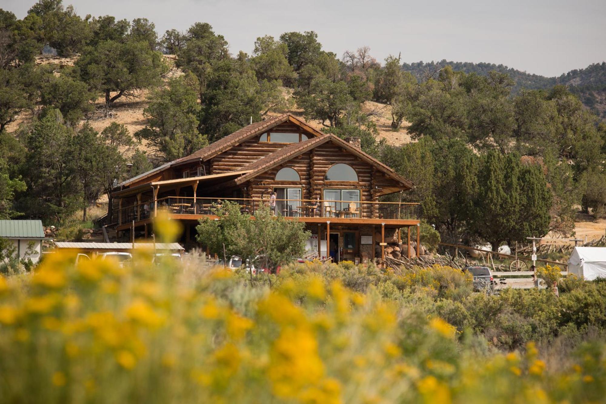 Boulder Mountain Guest Ranch Villa Екстериор снимка